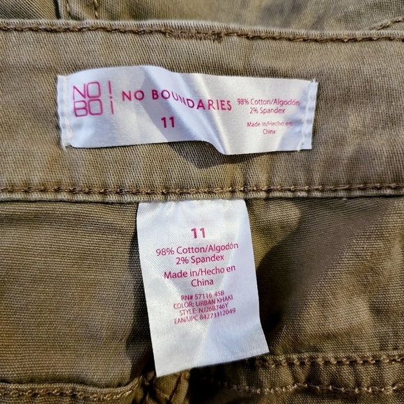 Nobo No Bounderies Khaki Chino Shorts Juniors Size 11 Cut Offs Raw Hem Summer - Picture 7 of 8
